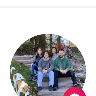 Maxwell and family